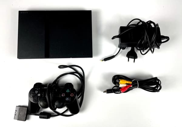 PlayStation 2 PS2 Slim Console SCPH-70004 Kit