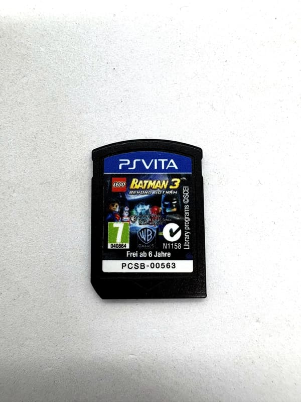 Lego Batman 3 Beyond Gotham PS Vita (game only)