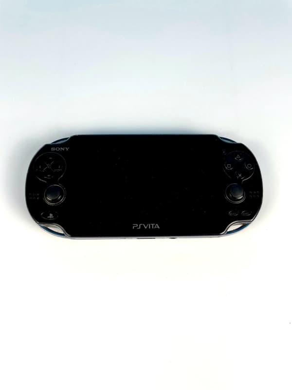 PlayStation Vita PCH-1004 Console