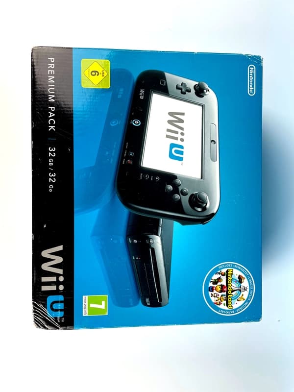 Nintendo Wii U Basic Pack Black console