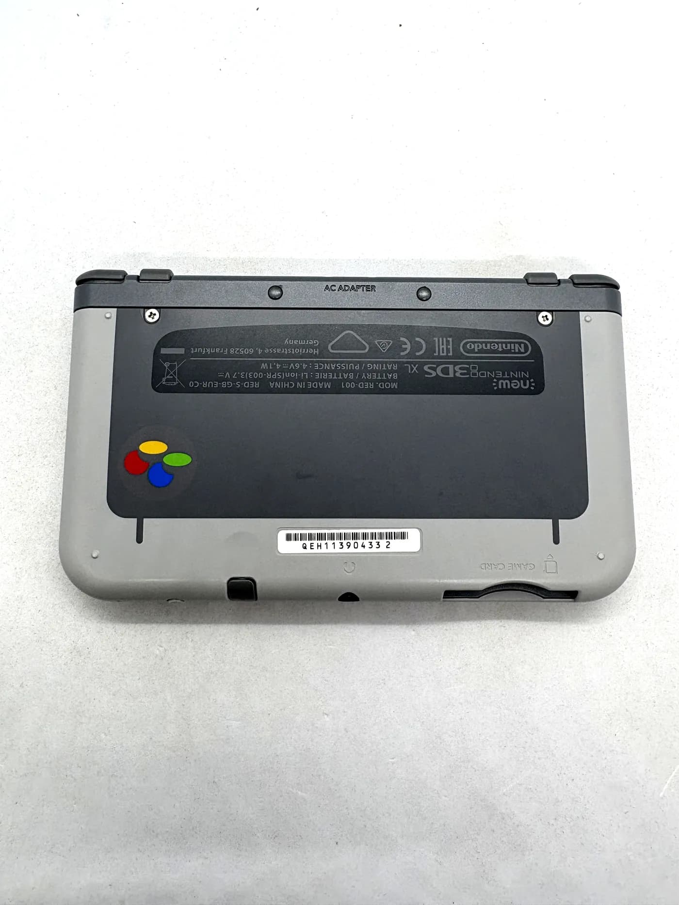 New Nintendo 3DS XL Super Nintendo Edition Console Bundle Mint Condition