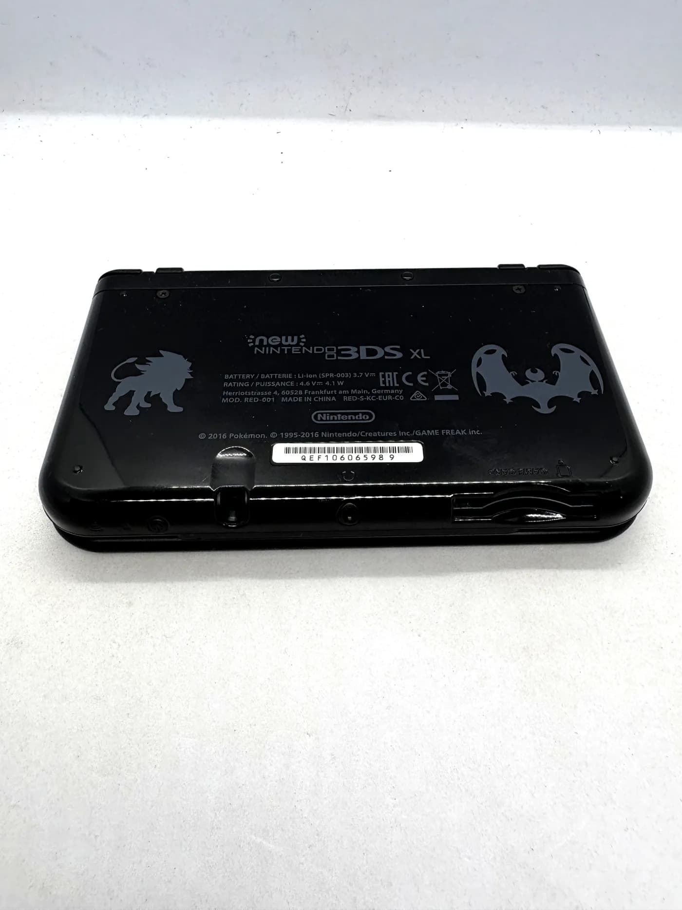 New Nintendo 3DS XL Solgaleo & Lunala Console Bundle (Bottom IPS)