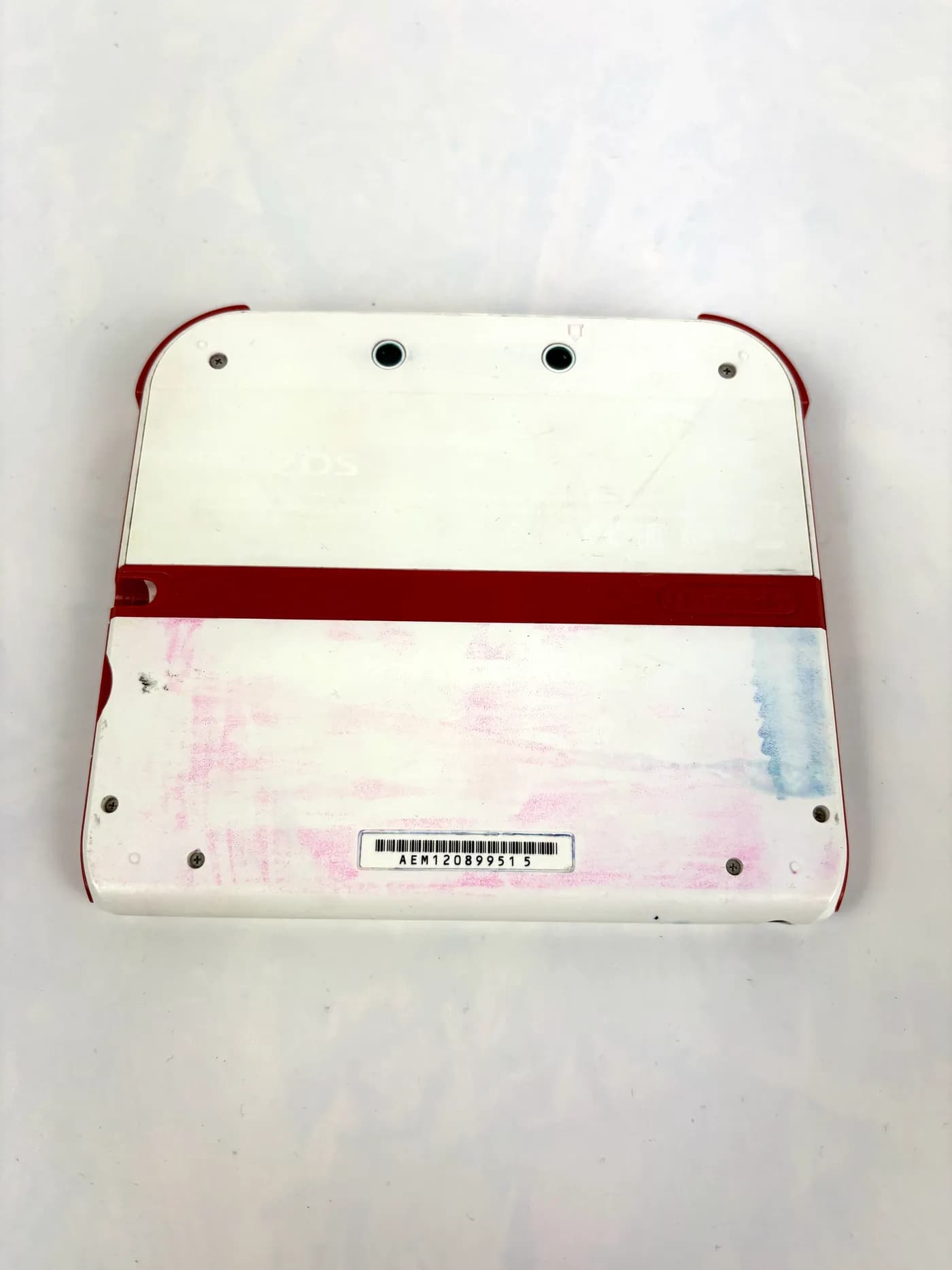 Nintendo 2DS White/Red Console + Charger