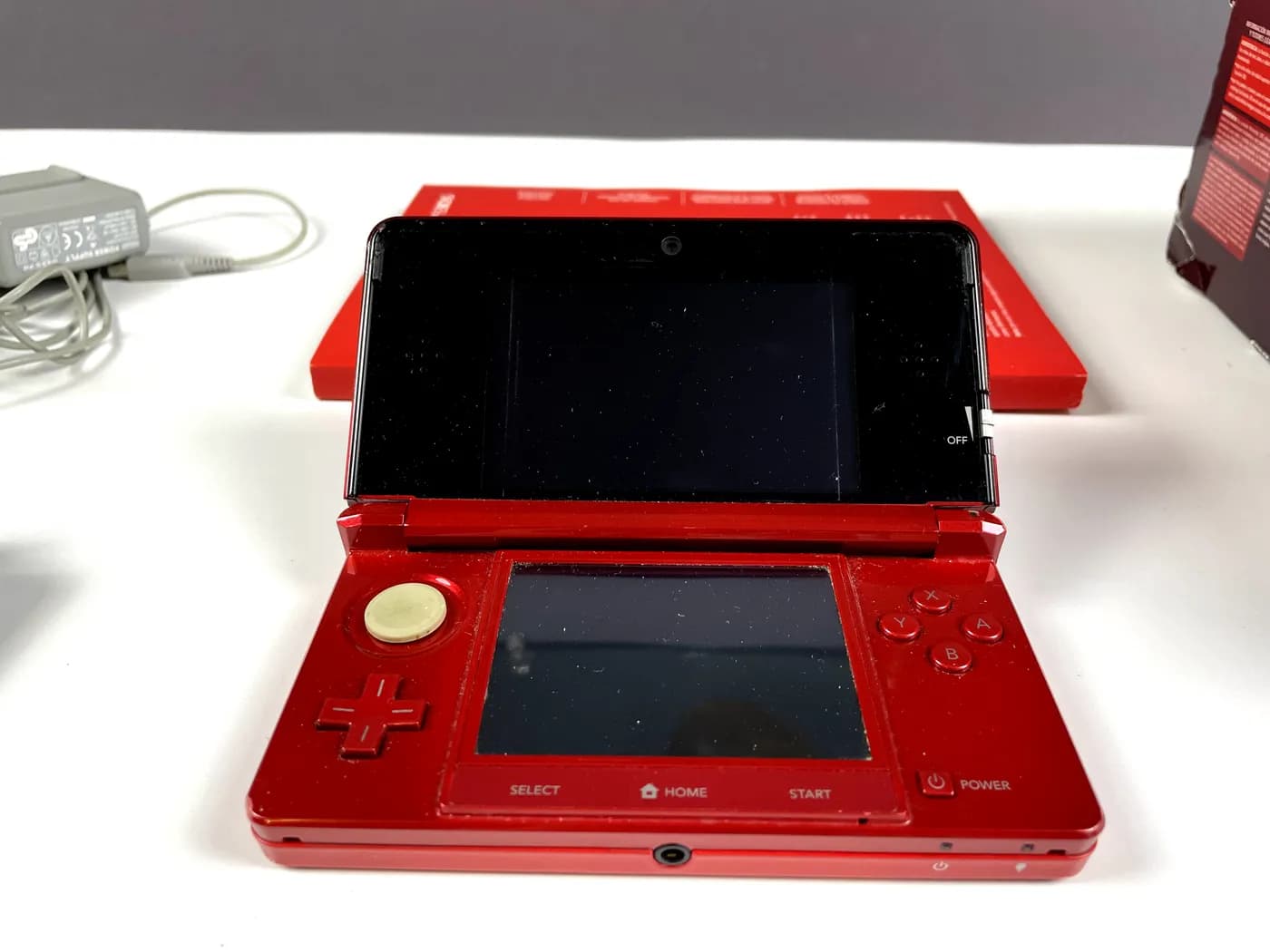 Nintendo 3DS Metallic Red Console Set - Nintendo 3DS | RetroBroker