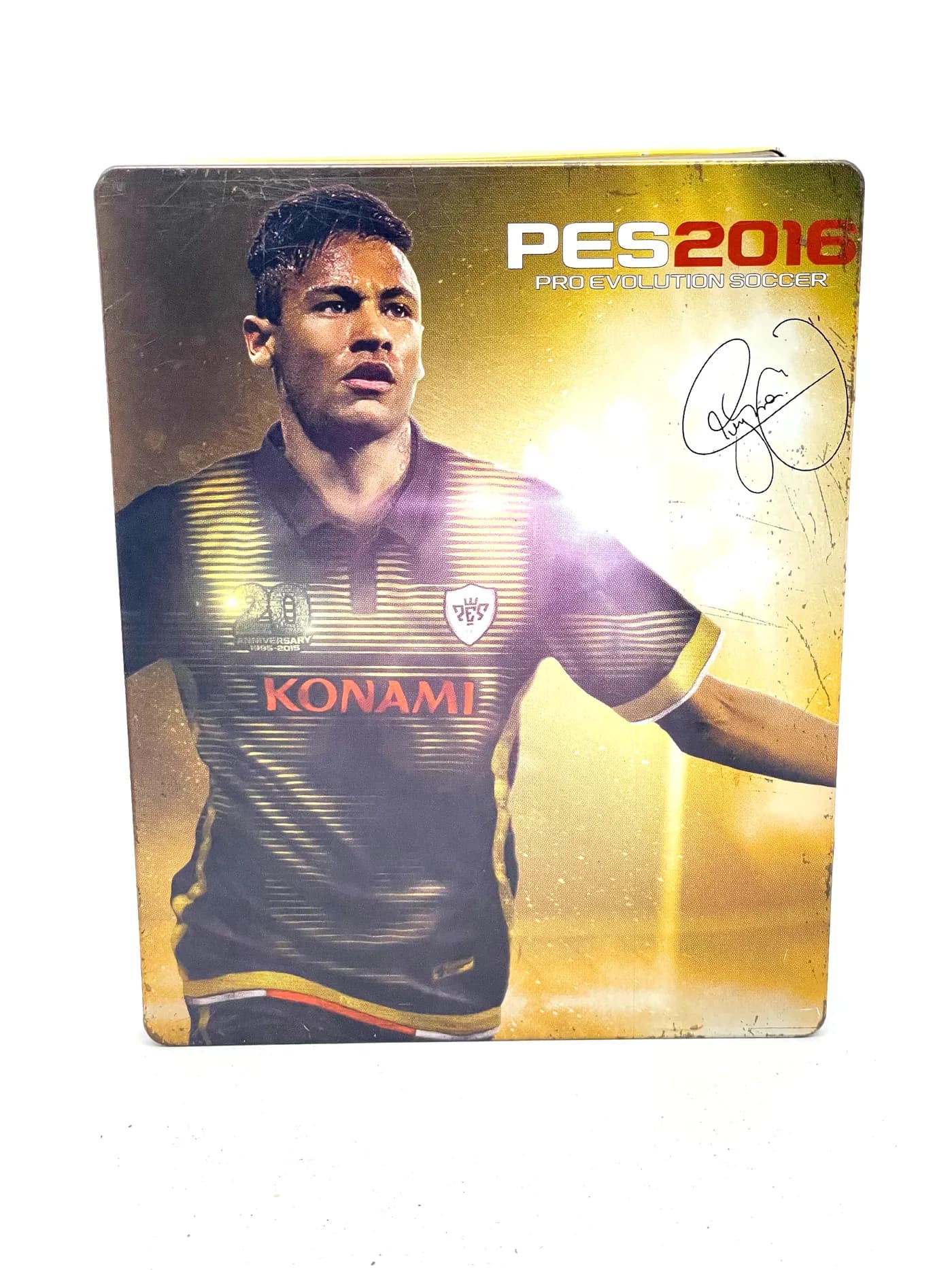 Pro Evolution Soccer 2016 Steelbook PS4