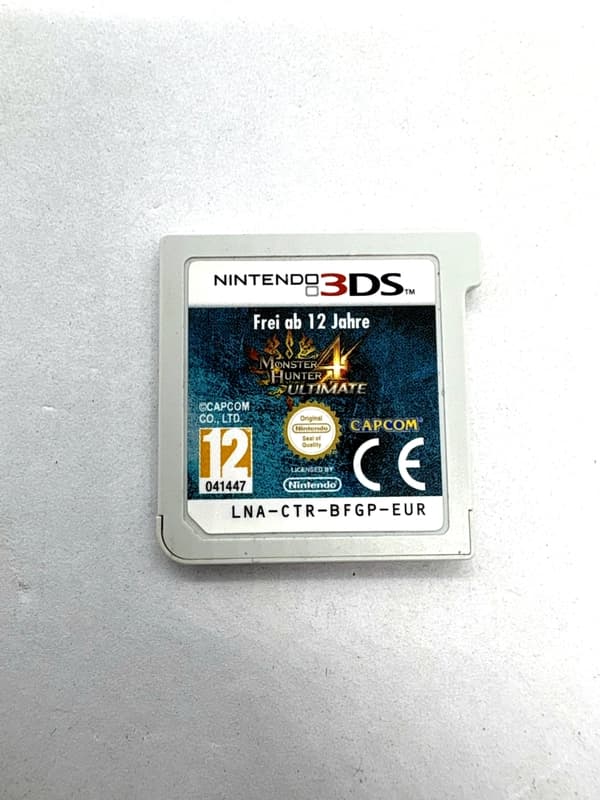 Monster Hunter 4 Ultimate Nintendo 3DS (game only)
