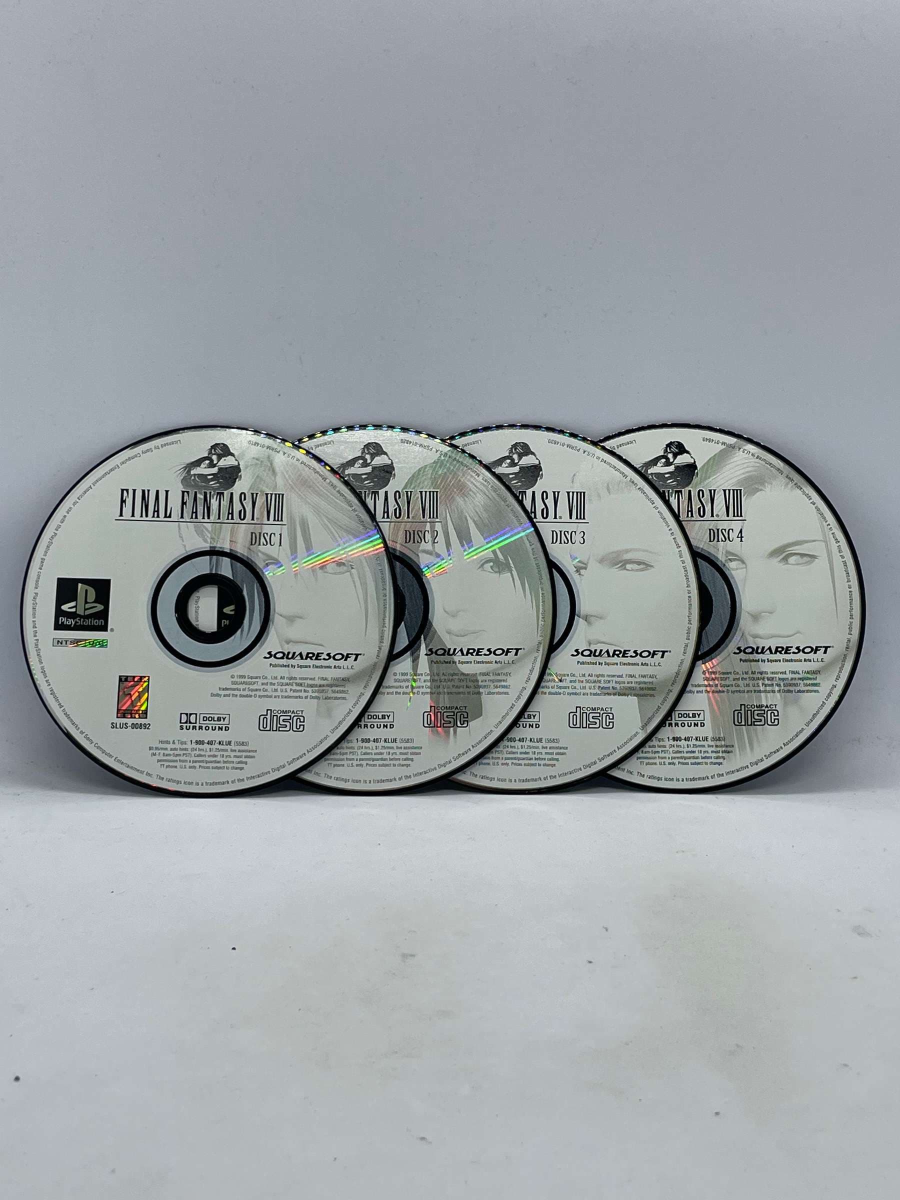 Final Fantasy VIII PS1 PSX NTSC-U (4 CD) (sama gra)