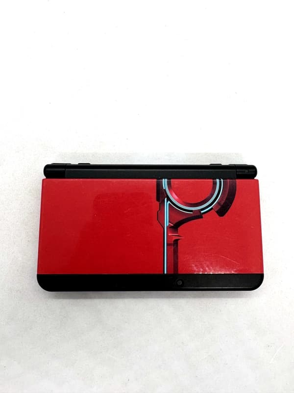 Nintendo New 3DS Xenoblade Chronicles Edition console
