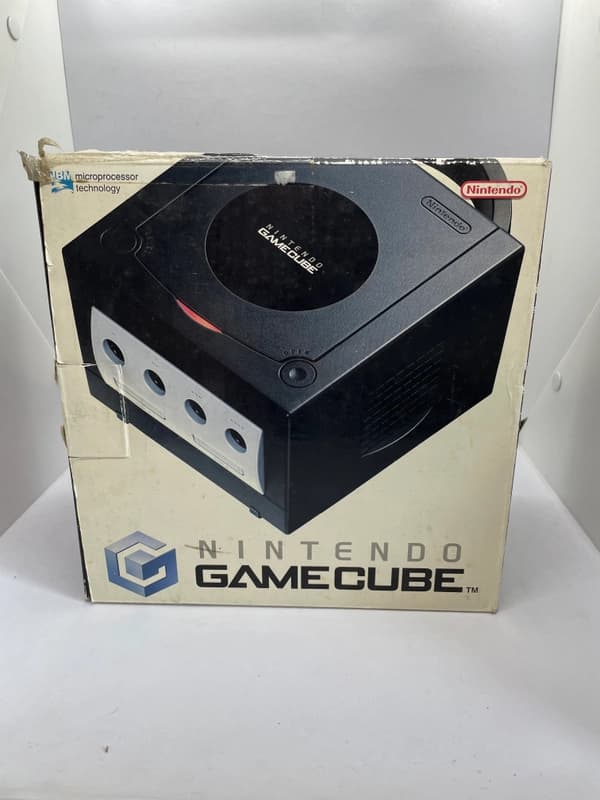 Nintendo GameCube Black Console + Cardboard + Manual Set of 2 Pads