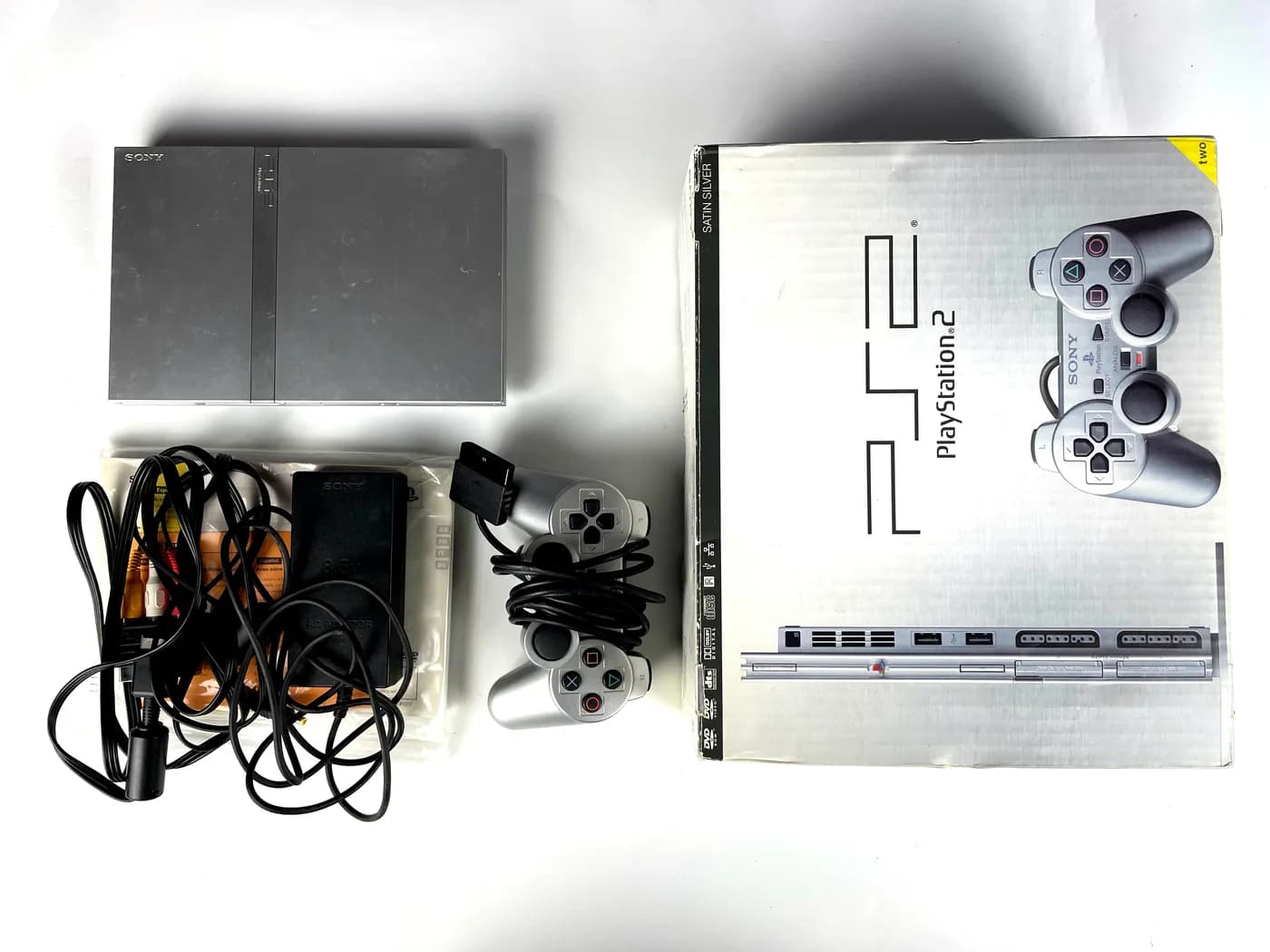 PlayStation 2 Slim Satin Console SCPH-75004 + Box + Manual Set