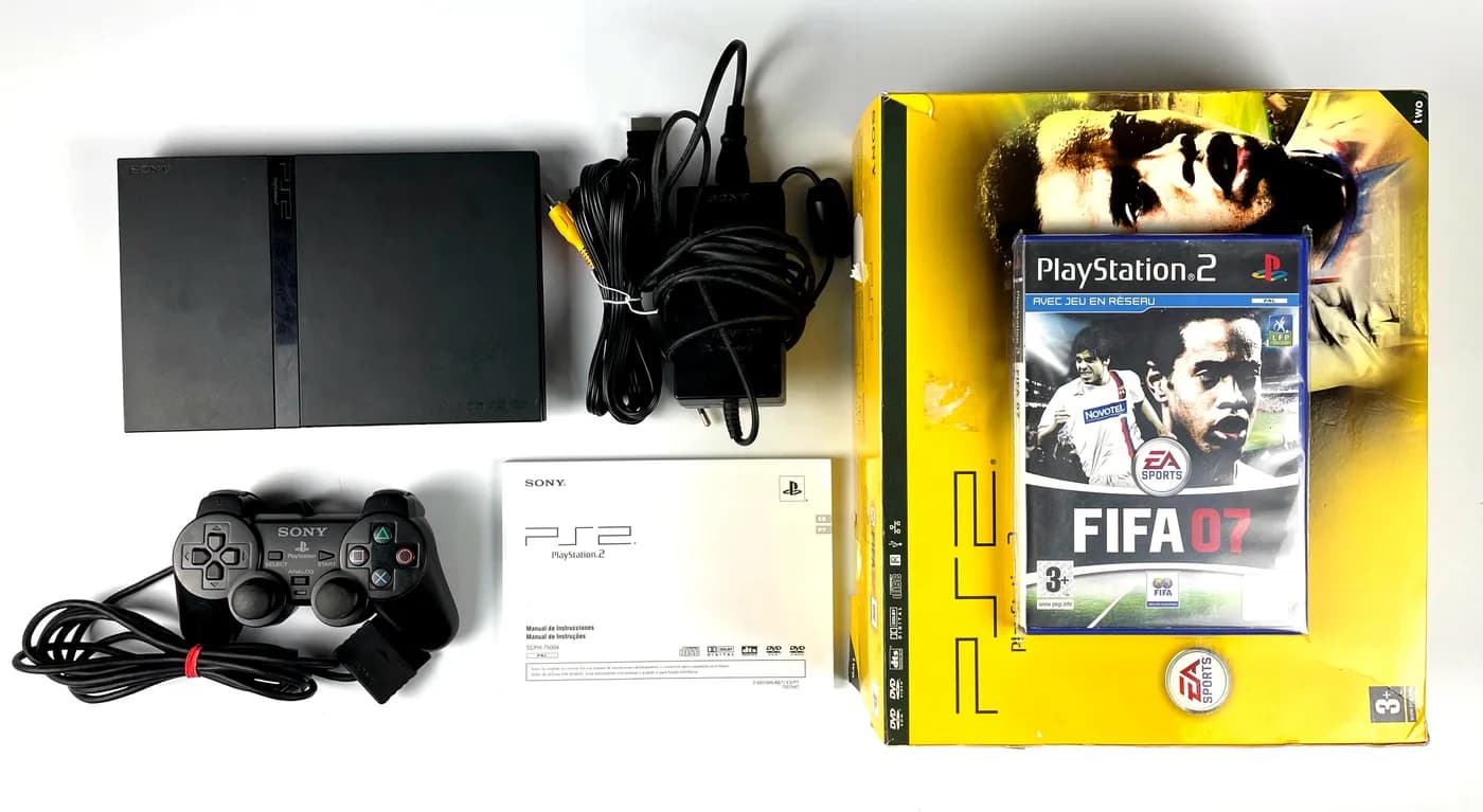 PlayStation 2 Slim SCPH-77004 FIFA 07 Pack Console Complete