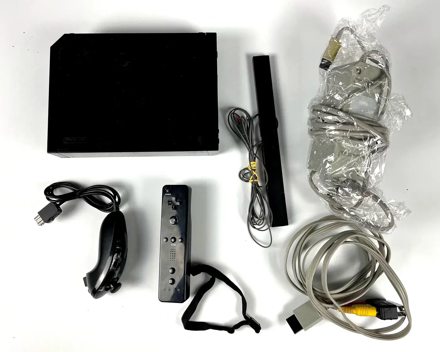 Nintendo Wii Black RVL-101 Console Set