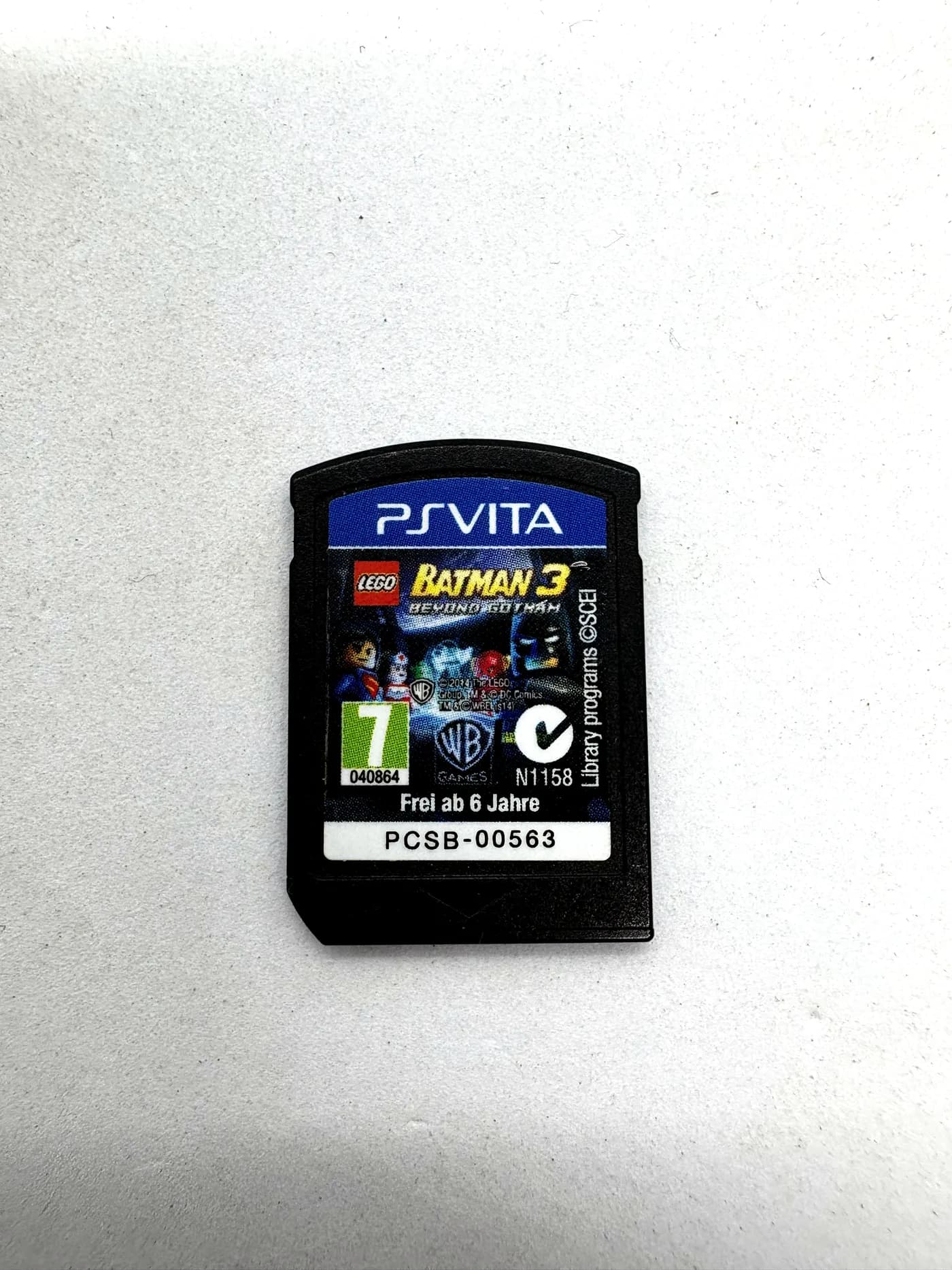 Lego Batman 3 Beyond Gotham PS Vita (game only)