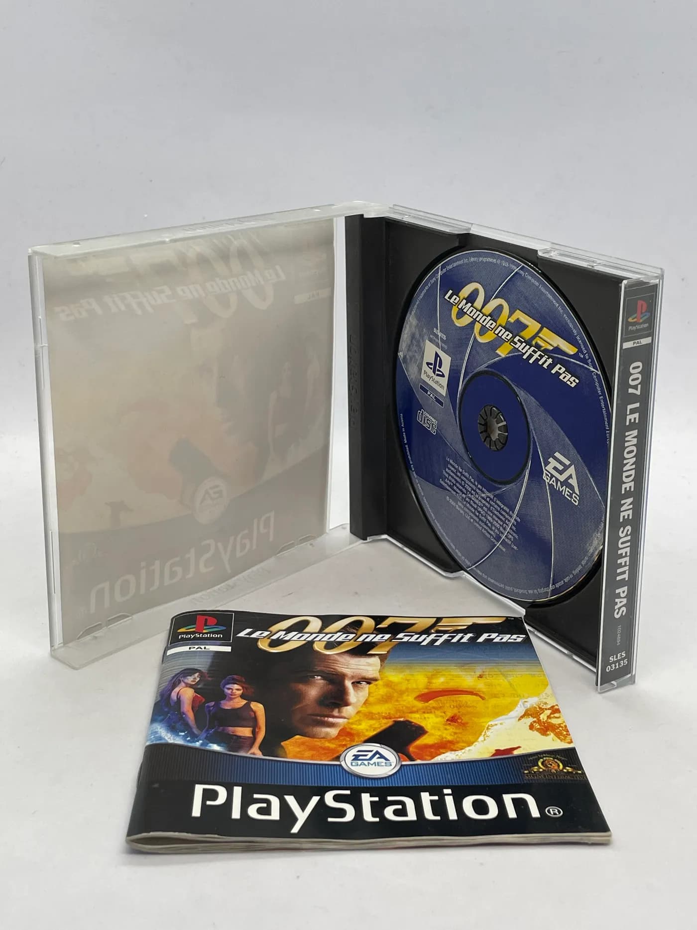 007 The World Is Not Enough PS1 PSX (FR)