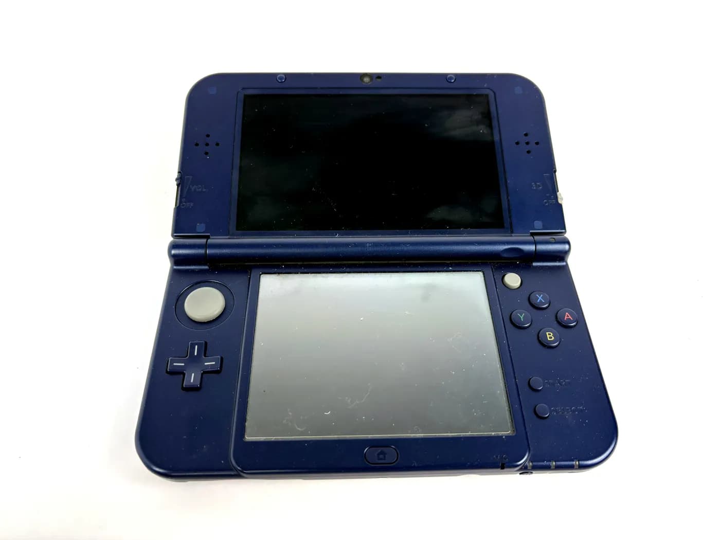 Nintendo New 3DS XL Console Metallic Blue (IPS Top) + Charger Kit