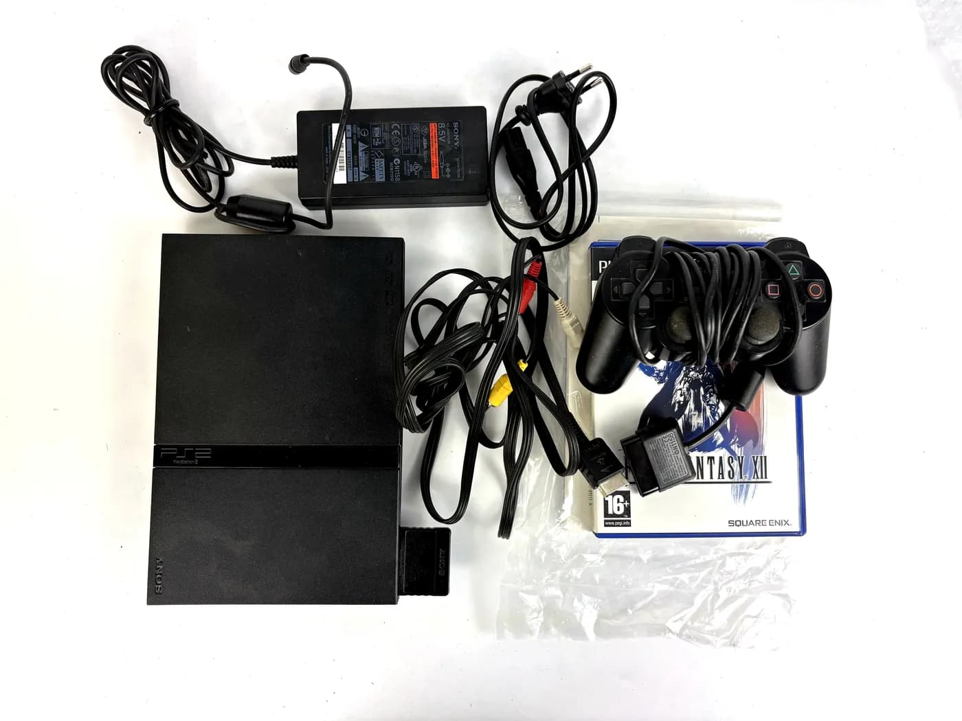 Konsola PlayStation 2 Final Fantasy Pack SCPH-77004 Komplet