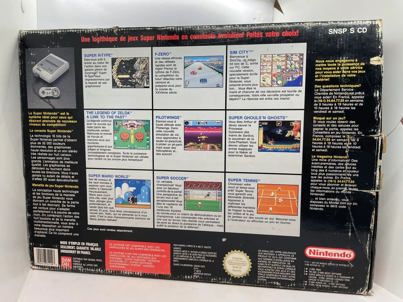 Nintendo SNES Super Nintendo Console + Cardboard Set