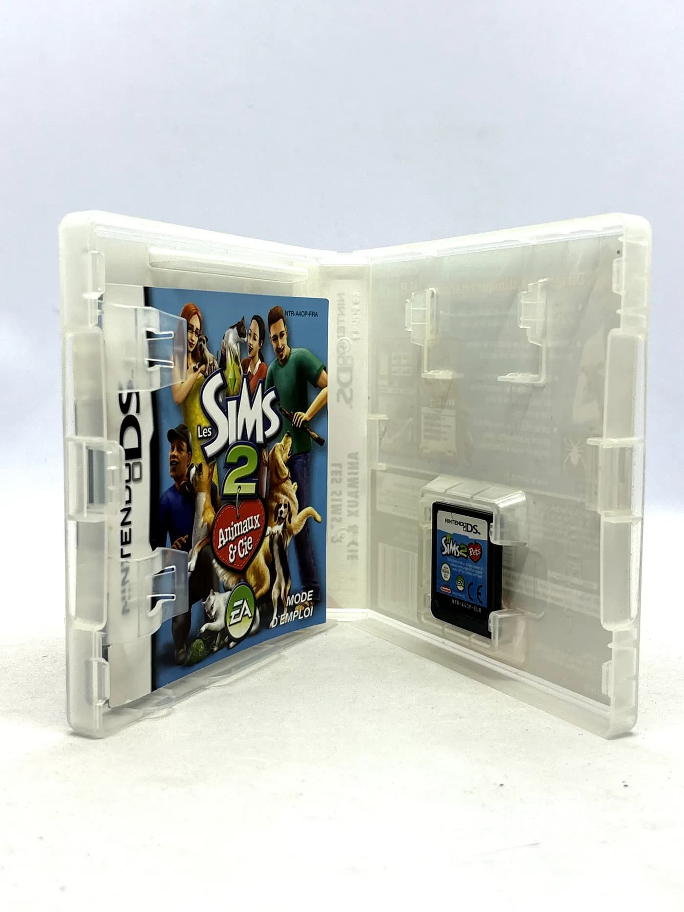 The Sims 2 Pets Nintendo DS