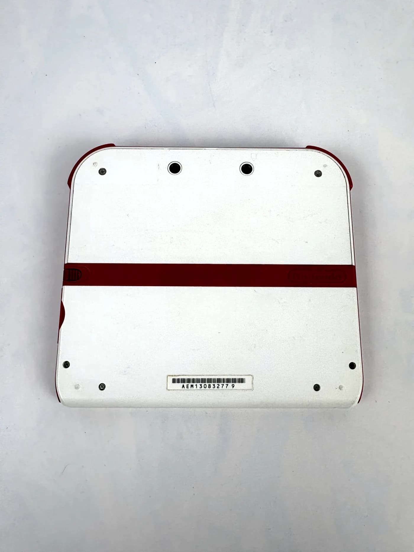 Nintendo 2DS White/Red Console + Charger